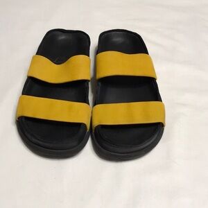 Slip on Sandal in Gasoline Zafferano by LOFINA, size 39